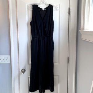 Cozy Gap jumpsuit Medium with pockets
